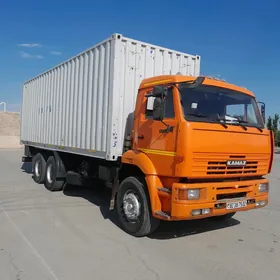 Kamaz 6520 2012