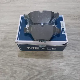 Kalotka BMW E60 F10 öňi  Meýle