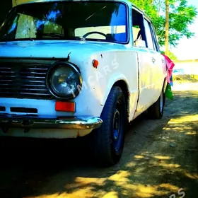 Lada 2104 1986