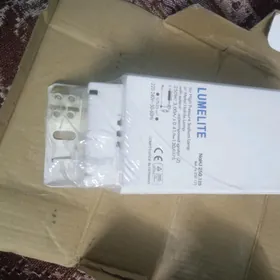 Elektrony Lumelite