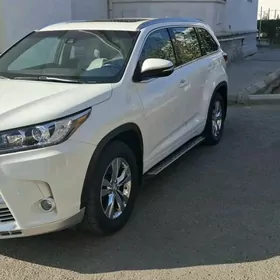 Toyota Highlander 2017