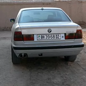 BMW 525 1990