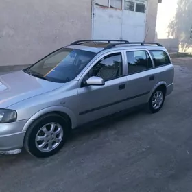 Opel Astra 2001