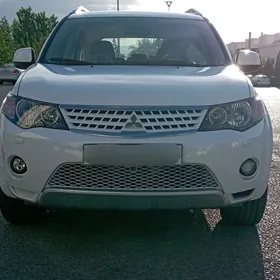 Mitsubishi Outlander 2009