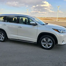 Toyota Highlander 2019