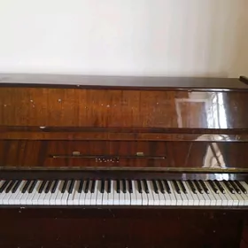 Pianino