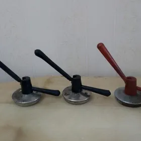 Банка япылян
