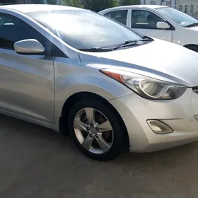 Hyundai Elantra 2011