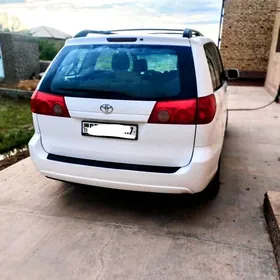 Toyota Sienna 2007