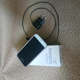 SAMSUNG J1
