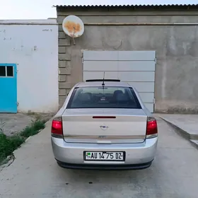 Opel Vectra 2002