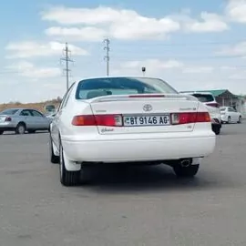 Toyota Camry 2000