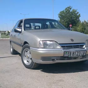 Opel Omega 1986