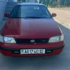 Toyota Carina 1992
