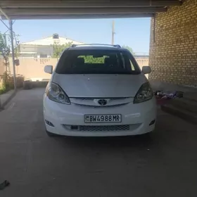 Toyota Sienna 2006