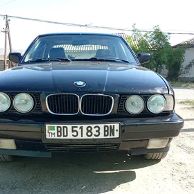 BMW 525 1990