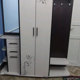 Прихожая