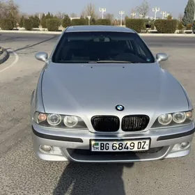 BMW E39 2000