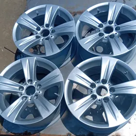 BMW DISKA 16