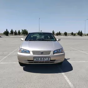 Toyota Camry 1997