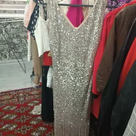 Платья разные фирменные