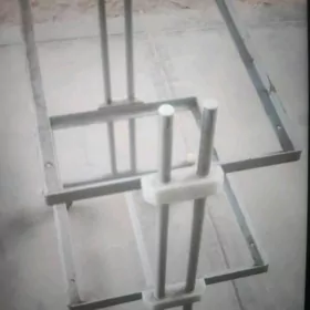 Ussahana uçin stolik tekerli