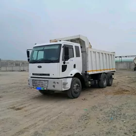 Ford Cargo 3535D 2010