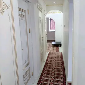 Gaudan b 3komnat satlyk
