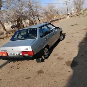 Lada 21099 2004