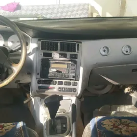 Toyota Corona 1995