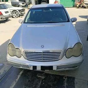 Mercedes-Benz C320 2000