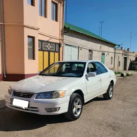 Toyota Camry 1998