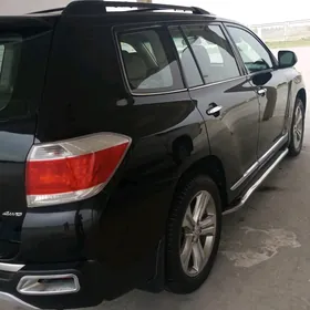 Toyota Highlander 2013