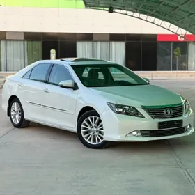 Toyota Aurion 2016