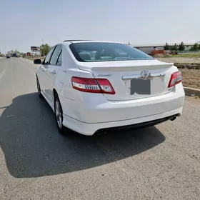 Toyota Camry 2010