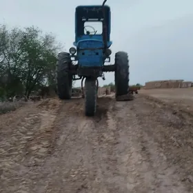 MTZ T-28 1998