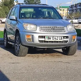 Toyota RAV4 2001