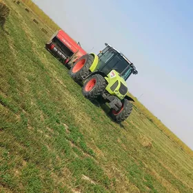 John Deere 2018