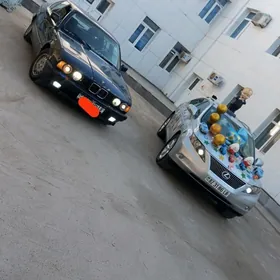 BMW 525 1990