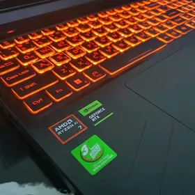 NITRO V16 (RTX4060) Ryzen 7