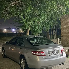 Toyota Camry 2010