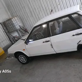 Lada 21099 2000