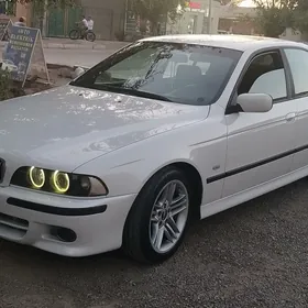 BMW E39 2002