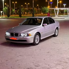 BMW E39 2002