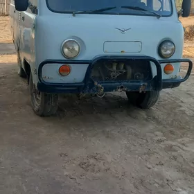 UAZ 2206 2000