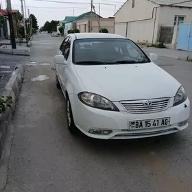 Daewoo Gentra 2014