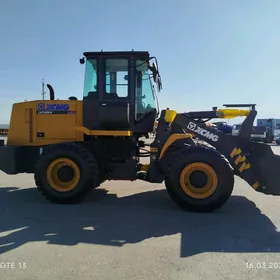 XCMG LW300F 2025