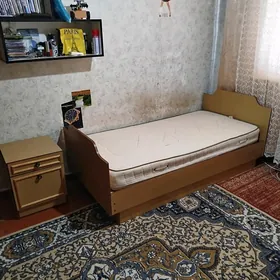 Кровать односпальная