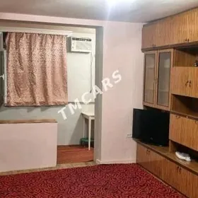 Продажа 2 мкр 3 комнаты 105м²
