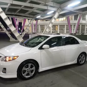 Toyota Corolla 2011